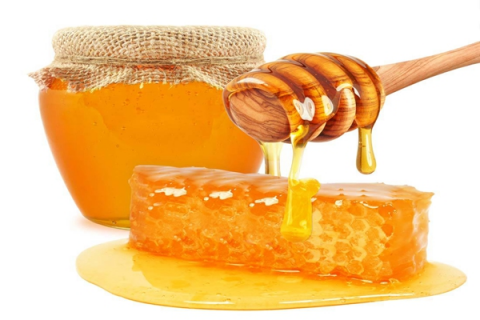 蜂蜜真假用水一冲就知道，这个方法真的有效吗